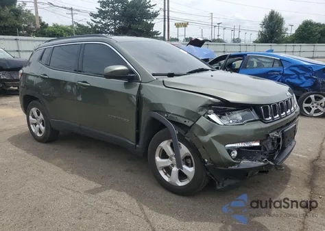 2018 Jeep Compass Latitude from USA, damaged, VIN 3C4NJDBB1JT103778